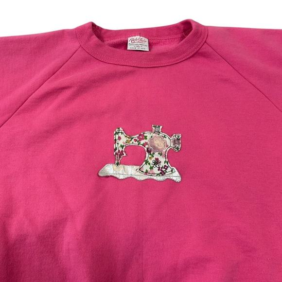 Vintage Rich Tee's Jennifer Dawn Pink Short Sleeve Sewing Machine Sweatshirt XL - Picture 2 of 7
